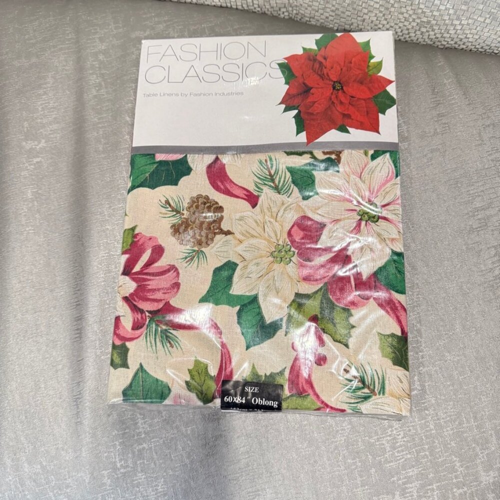 Table Cloth, Holiday, Oblong, size 60" x 84", used once
